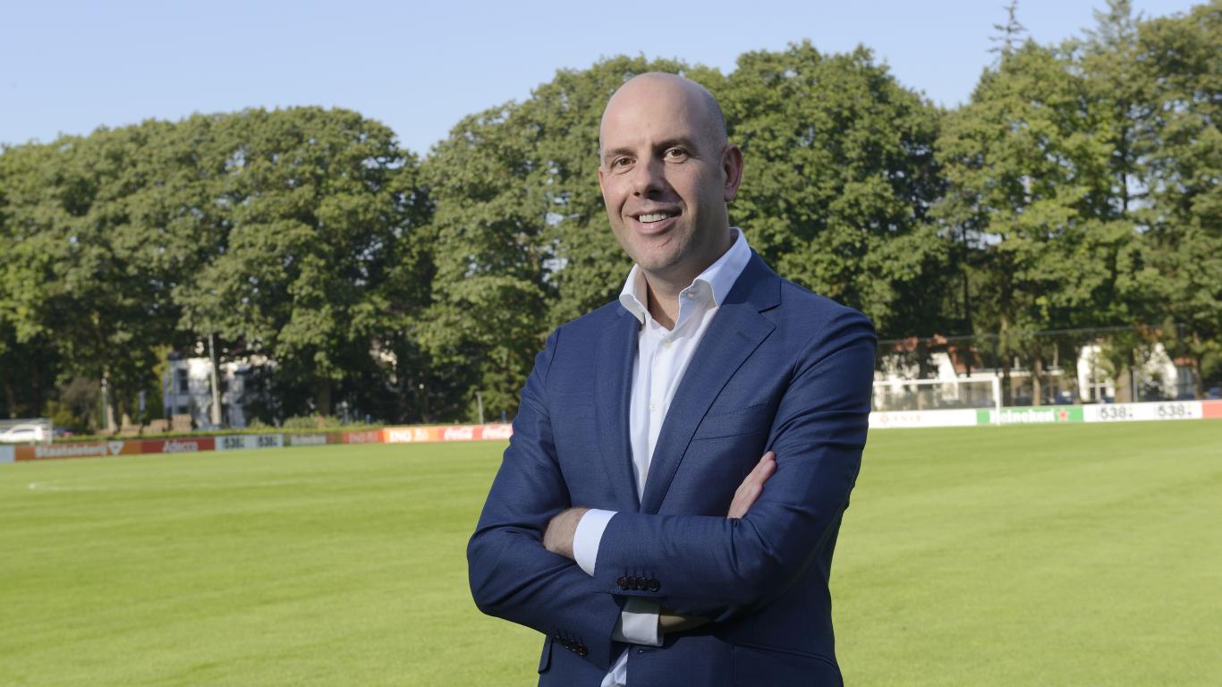 Gijs de Jong (KNVB) over leiderschap op het internationale speelveld